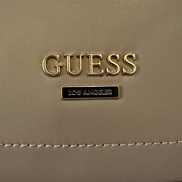 GUESS Beige Shoulder Bag - Picture 2 of 11